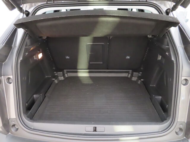 Peugeot 3008 2021 Allure 210 Anniversary BlueHDi 130 EAT8-automaatti