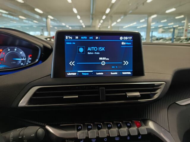 PEUGEOT 5008 2021 Active BlueHDi 130 EAT8-aut. * 1-OM, REK. 7:LLE JA TÄYDELLINE HUOLTOHISTORIA**