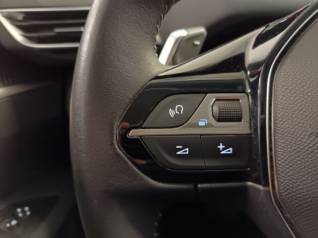 PEUGEOT 5008 2021 Active BlueHDi 130 EAT8-aut. * 1-OM, REK. 7:LLE JA TÄYDELLINE HUOLTOHISTORIA**