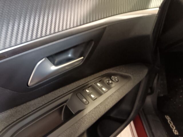 PEUGEOT 5008 2021 Active BlueHDi 130 EAT8-aut. * 1-OM, REK. 7:LLE JA TÄYDELLINE HUOLTOHISTORIA**