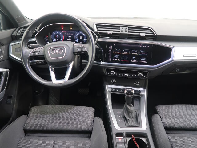 Audi Q3 2021 Business 35 TDI 110kW quattro S tronic