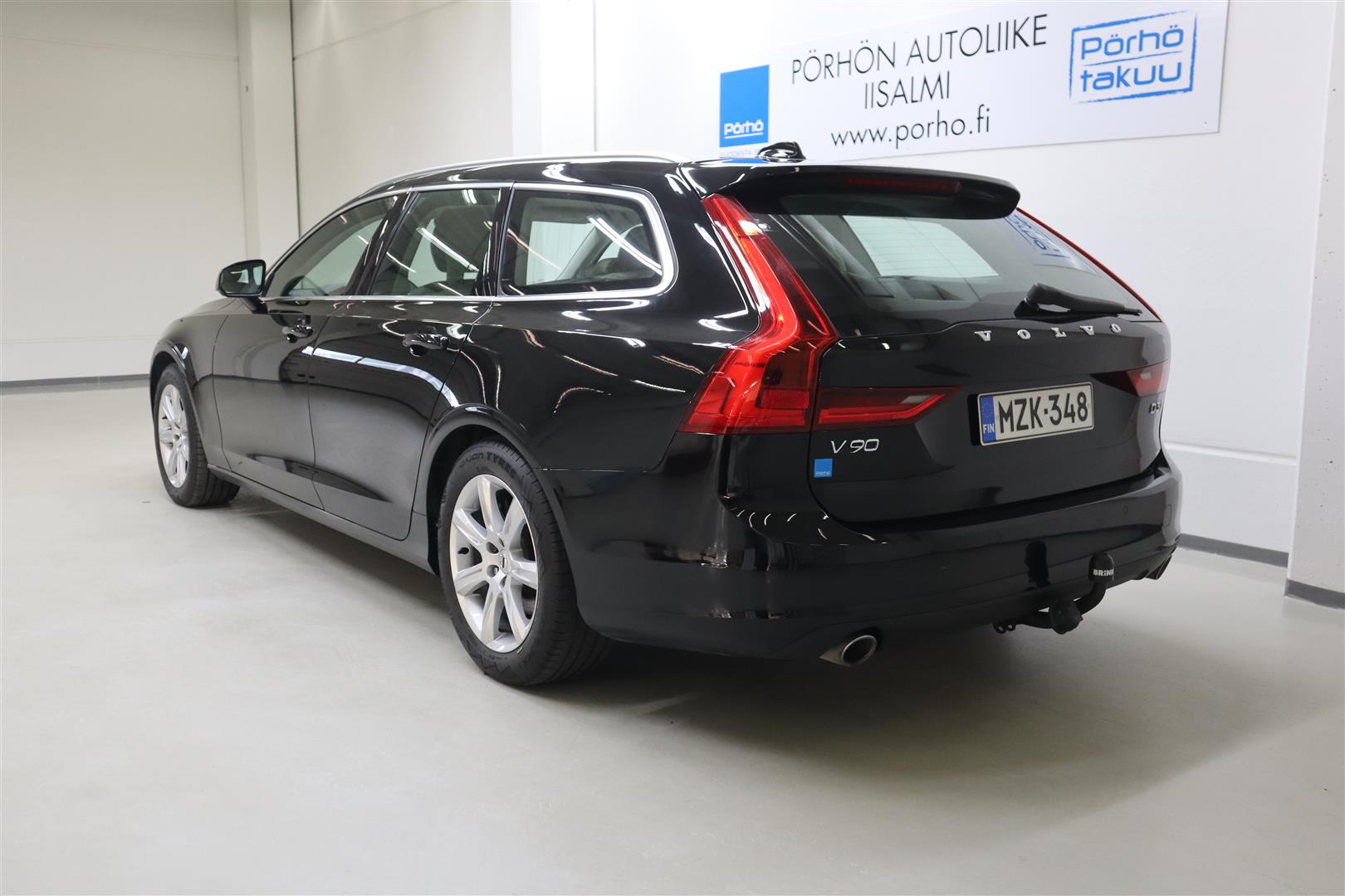 Volvo V90 D3 AWD Business aut 2017, kuva 4/24