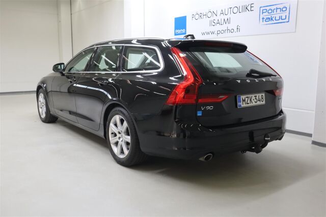 VOLVO V90 2017 D3 AWD Business aut
