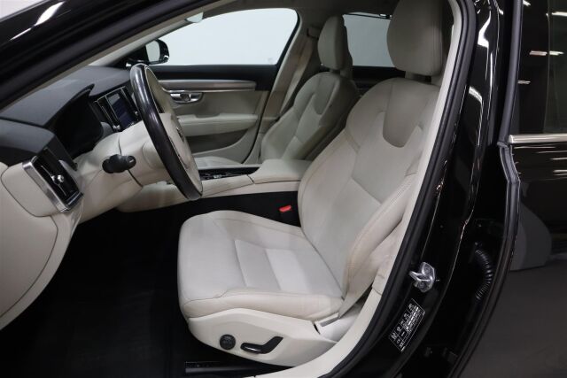VOLVO V90 2017 D3 AWD Business aut
