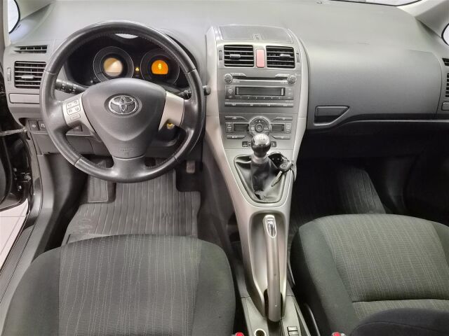 TOYOTA Auris 2008 1,6 Dual VVT-i Linea Sol 5ov