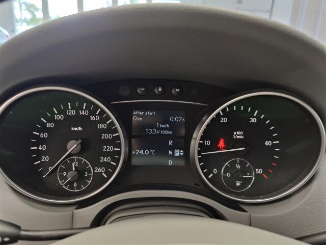MERCEDES-BENZ ML 2006 320 CDI 4Matic A