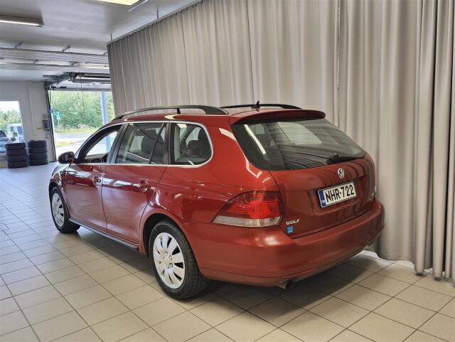 VOLKSWAGEN Golf 2010 Variant Comfortline 1,2 TSI 77 kW (105 hv) Bluemotion Technology