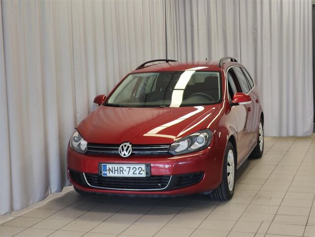 VOLKSWAGEN Golf 2010 Variant Comfortline 1,2 TSI 77 kW (105 hv) Bluemotion Technology
