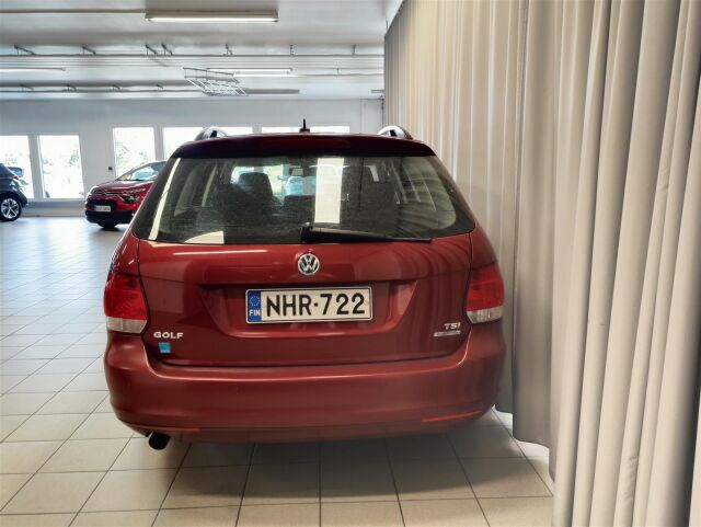 VOLKSWAGEN Golf 2010 Variant Comfortline 1,2 TSI 77 kW (105 hv) Bluemotion Technology