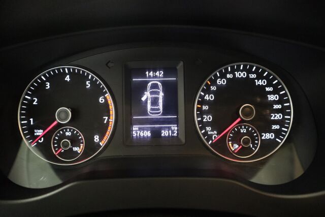 VOLKSWAGEN Jetta 2012 Comfortline 1,4 TSI 90 kW (122 hv) DSG-automaatti