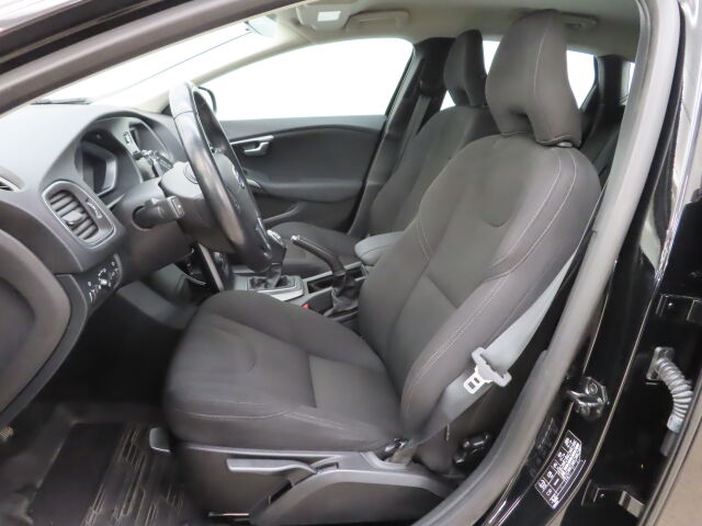Volvo V40 2012 T3 Kinetic