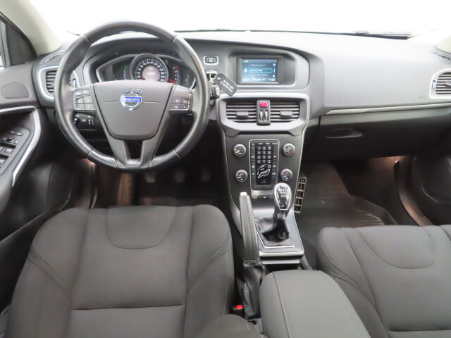 Volvo V40 2012 T3 Kinetic