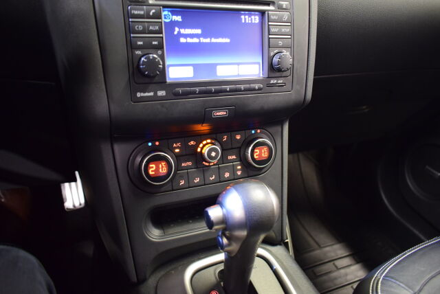 NISSAN Qashqai 2012 1,6L Tekna 2WD CVT Elegance Pack * Siistikuntoinen Automaatti*