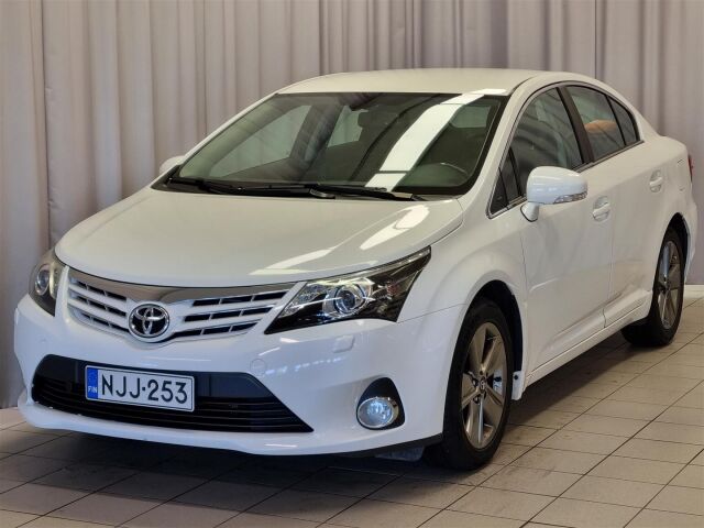 TOYOTA Avensis 2014 1,8 Valvematic Active 4ov Multidrive S