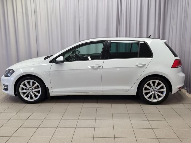 VOLKSWAGEN Golf 2014 Comfortline 1,4 TSI 90 kW (122 hv)  automaatti / ACC / Keyless / Nahkasisusta / Navi