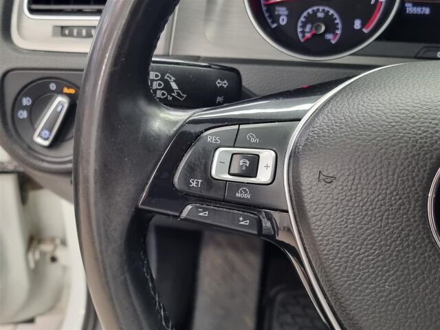 VOLKSWAGEN Golf 2014 Comfortline 1,4 TSI 90 kW (122 hv)  automaatti / ACC / Keyless / Nahkasisusta / Navi