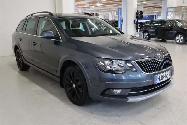 SKODA Superb 2014 Combi 2,0 TDI 140 Ambition Business Outdoor DSG Autom.
