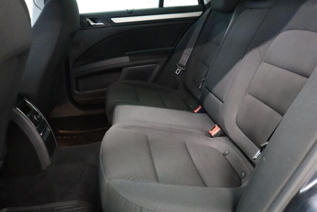 SKODA Superb 2014 Combi 2,0 TDI 140 Ambition Business Outdoor DSG Autom.