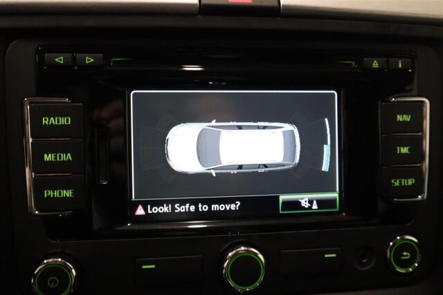 SKODA Superb 2014 Combi 2,0 TDI 140 Ambition Business Outdoor DSG Autom.