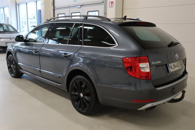 SKODA Superb 2014 Combi 2,0 TDI 140 Ambition Business Outdoor DSG Autom.