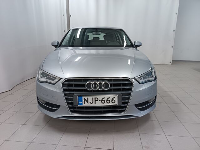 AUDI A3 2014 Sportback Business Sport 1,4 TFSI 92 kW S trn*TYYLIKÄS JA TARKASTI PIDETTY YKSILÖ*