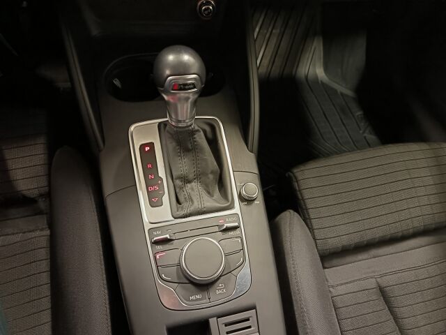 AUDI A3 2014 Sportback Business Sport 1,4 TFSI 92 kW S trn*TYYLIKÄS JA TARKASTI PIDETTY YKSILÖ*