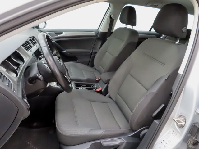 Volkswagen Golf 2016 Variant Comfortline 1,2 TSI 77 kW (105 hv) BlueMotion Technology