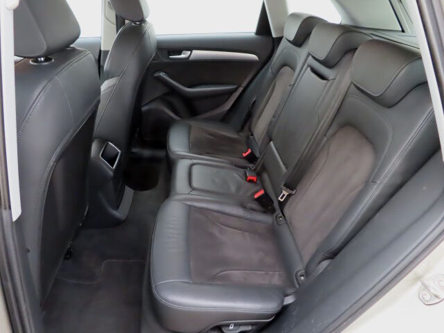 Audi Q5 2015 Offroad Business 2,0 TDI 140 kW quattro S tronic