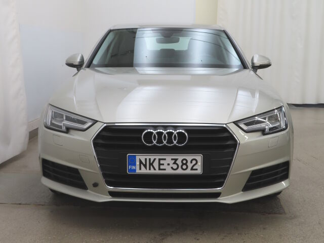 Audi A4 2016 Sedan Business 1,4 TFSI 110 kW S tronic