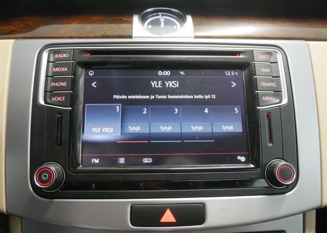VOLKSWAGEN CC 2015 2,0 TDI 135 kW (184 hv) DSG-automaatti