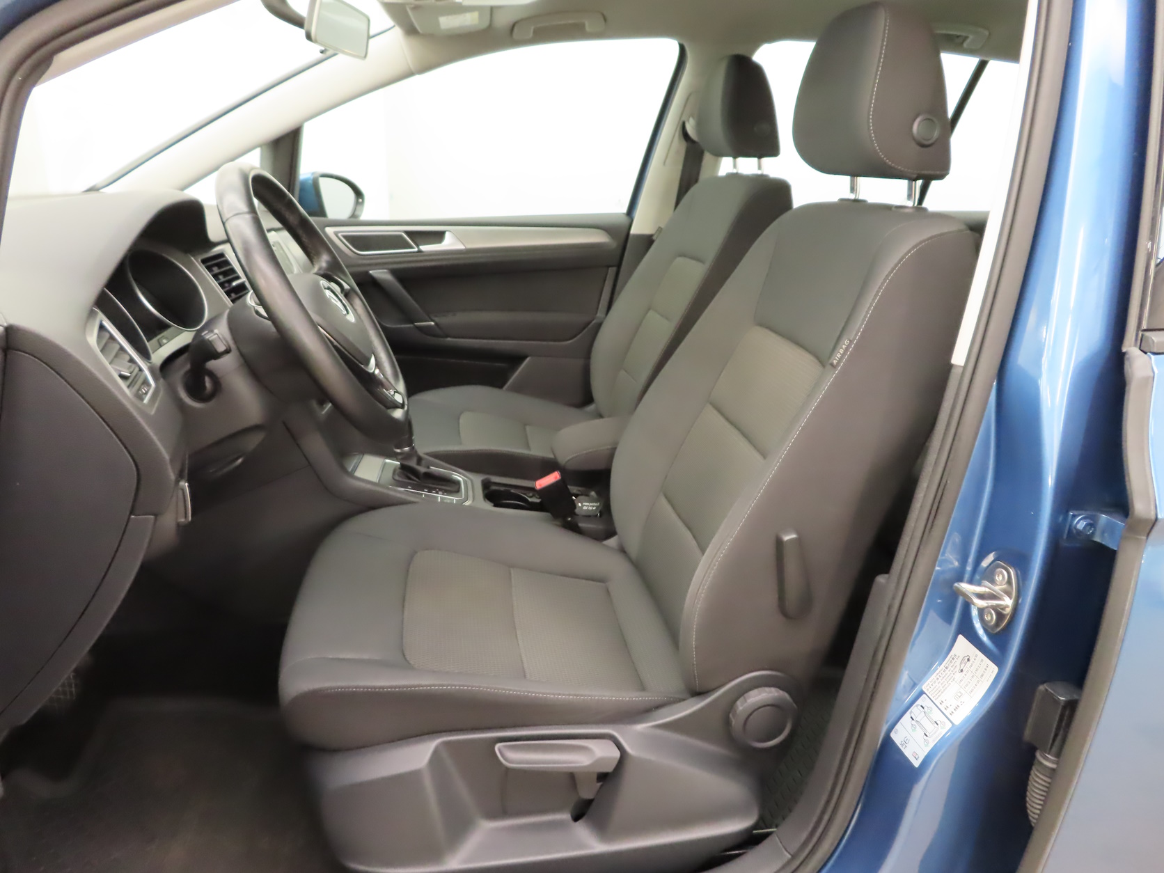 Volkswagen Golf Sportsvan 2016, kuva 6/11