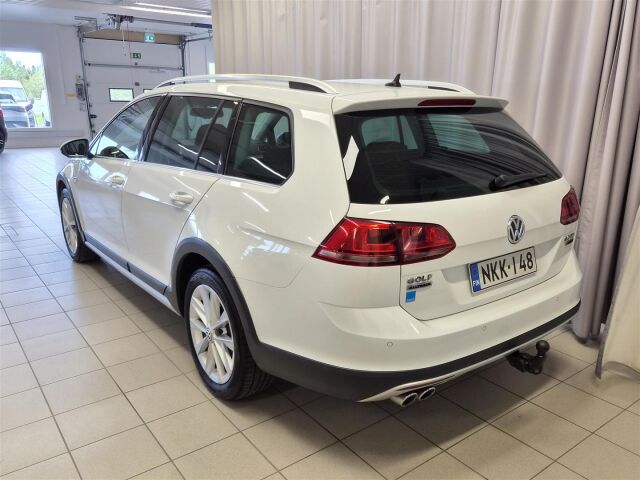 VOLKSWAGEN Golf 2016 Variant Alltrack 2,0 TDI 135 kW (184 hv) 4MOTION DSG-automaatti Winter Edition