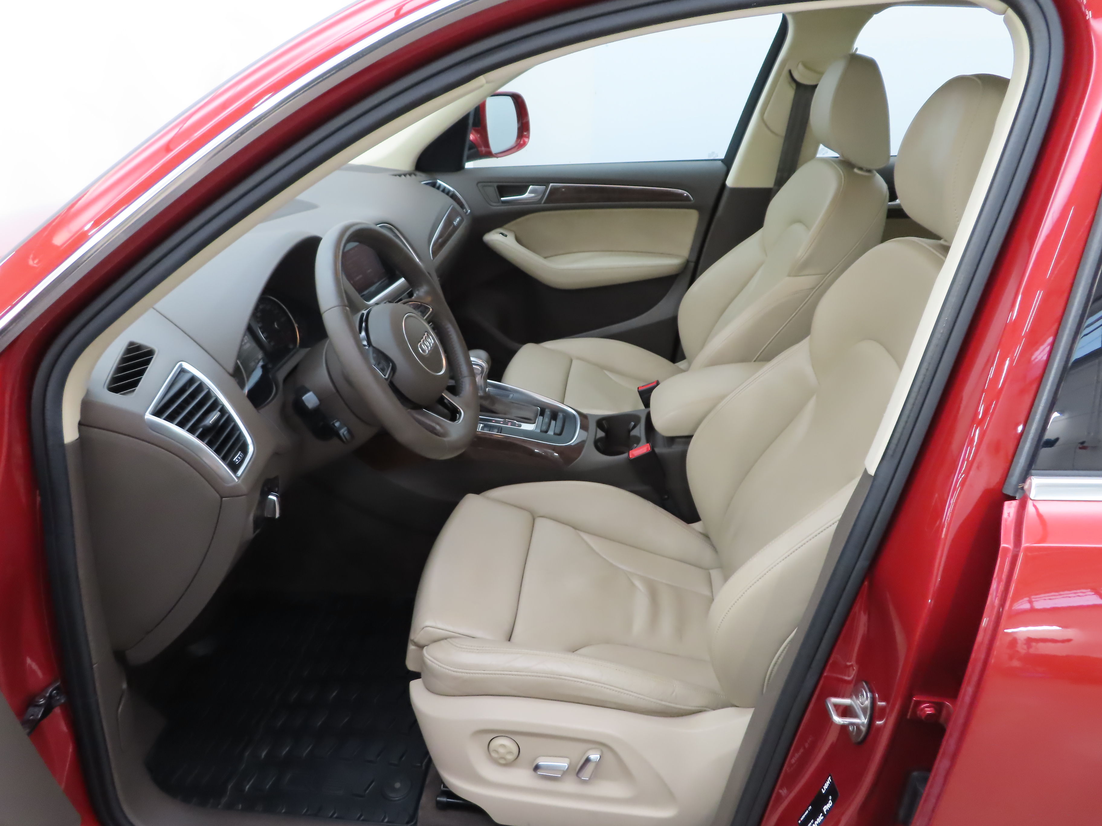 Audi Q5 2016, kuva 6/10