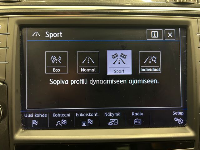 VOLKSWAGEN Tiguan 2017 Comfortline 2,0 TDI SCR 110 kW (150 hv) 4MOTION DSG-automaatti. Siisti ja vähän ajettu.