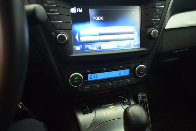 TOYOTA Avensis 2017 1,8 Valvematic Active Edition Touring Sports Multidrive S