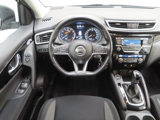 Nissan Qashqai 2017 DIG-T 115 Acenta 2WD Xtronic