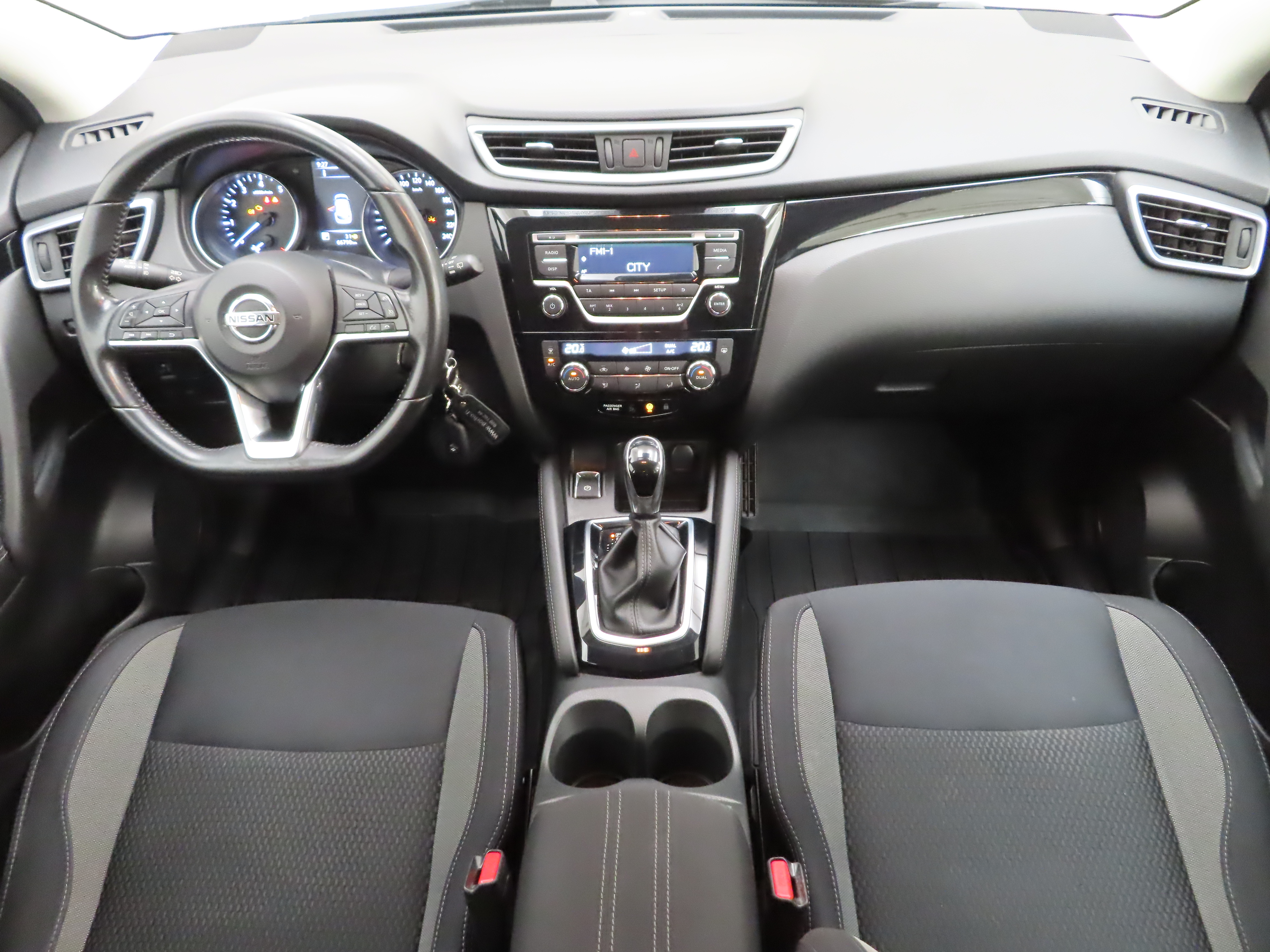 Nissan Qashqai 2017, kuva 7/10
