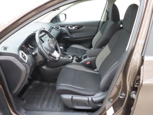 Nissan Qashqai 2017 DIG-T 115 Acenta 2WD Xtronic