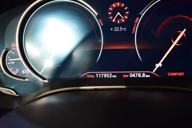 BMW 520 2017 G31 Touring 520d A xDrive Business Sport