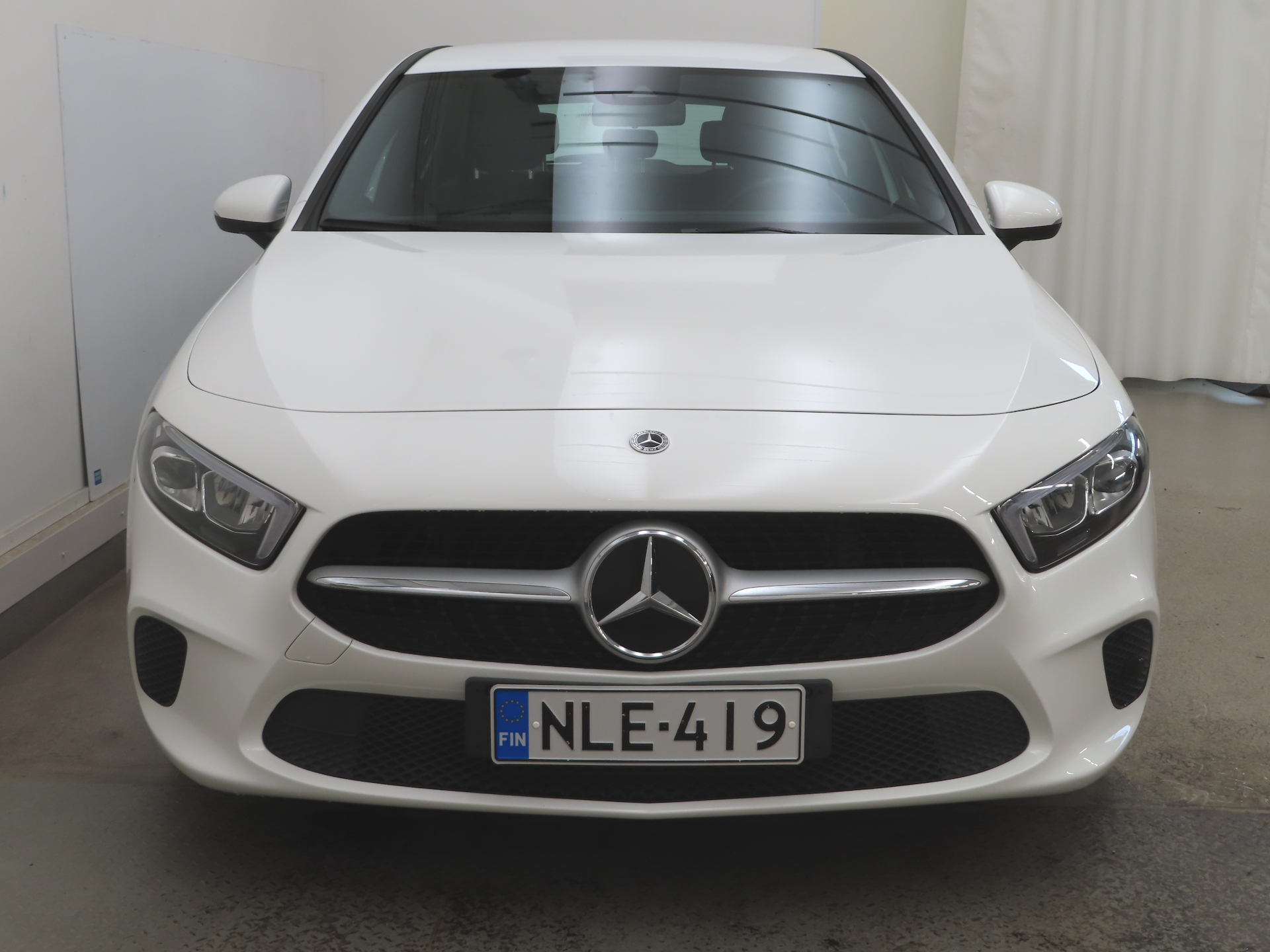 Mercedes-Benz A 180 d A Business Style 2019, kuva 2/12