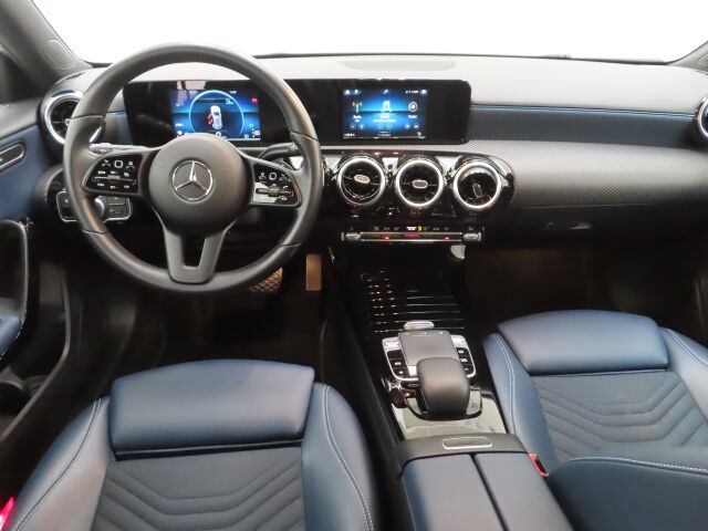 Mercedes-Benz A 2019 180 d A Business Style