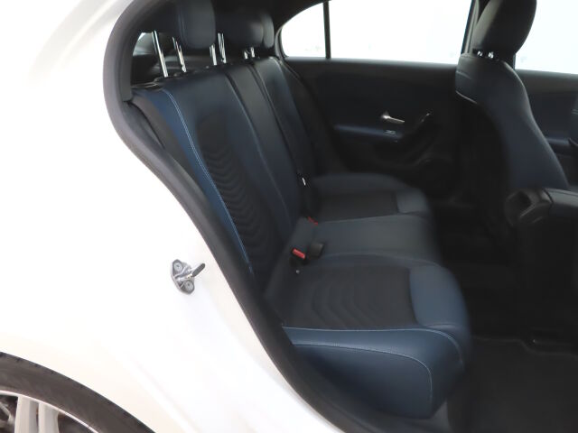 Mercedes-Benz A 2019 180 d A Business Style