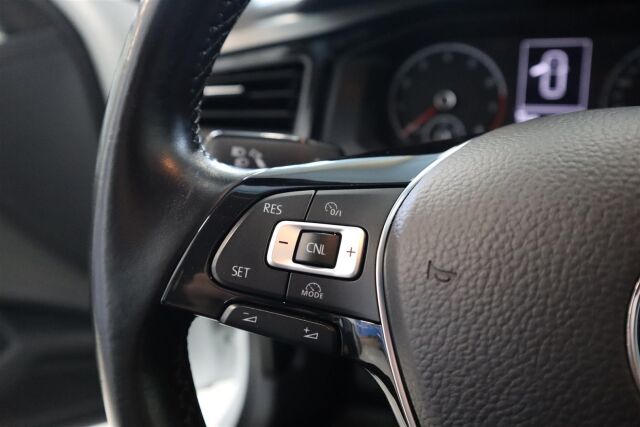VOLKSWAGEN Polo 2018 Comfortline 1,0 TSI 70 kW (95 hv)