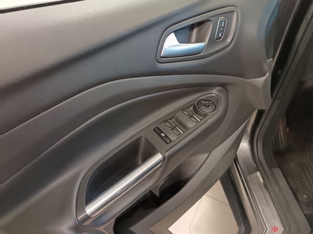 FORD Kuga 2018 2,0TDCi 150 hv PowerShift A6 ST-Line AWD Edition 5-ovinen