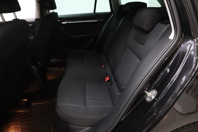 SKODA Octavia 2019 Combi 1,0 TSI Style DSG Autom