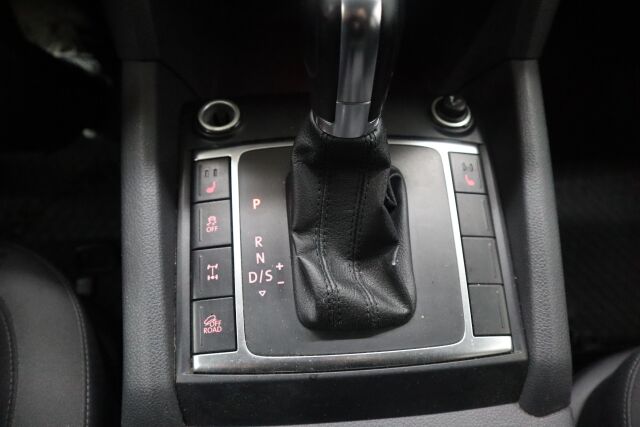 VOLKSWAGEN Amarok 2012 DC Highline 2,0 TDI 132kW 4MOTION Autom. BMT 3040kg