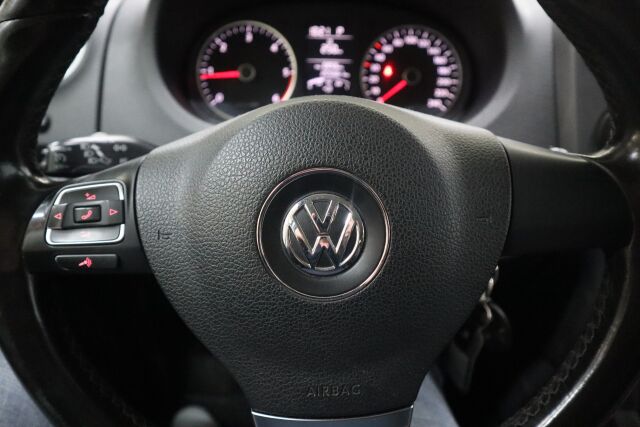 VOLKSWAGEN Amarok 2012 DC Highline 2,0 TDI 132kW 4MOTION Autom. BMT 3040kg