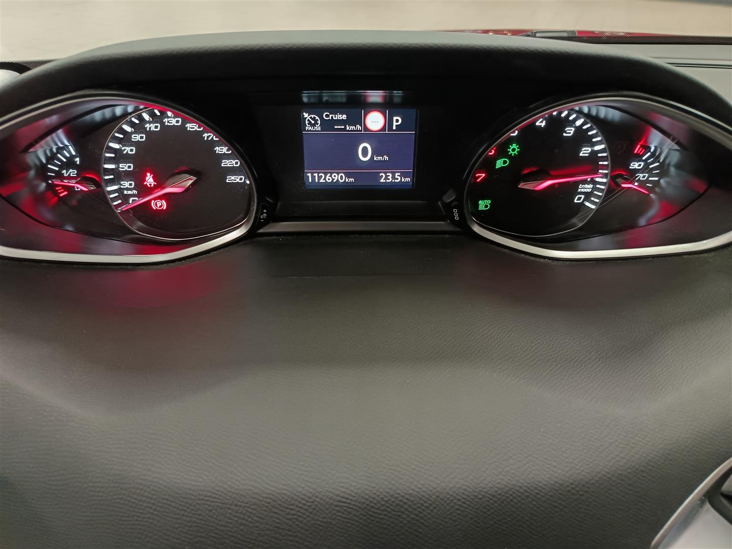 Peugeot 308 2020, kuva 7/33