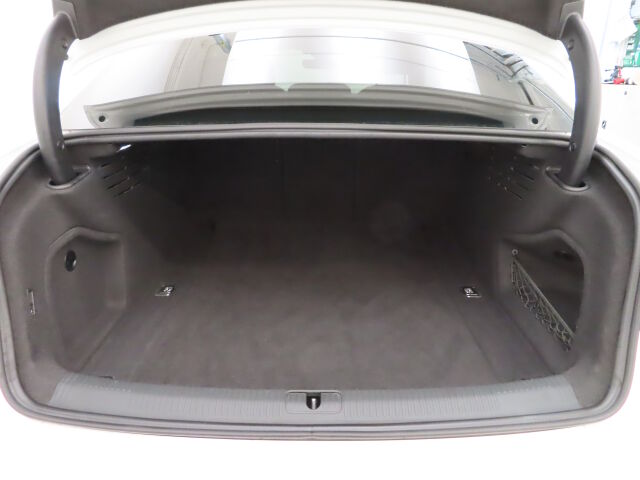 Audi A4 2020 Sedan Business Advanced  40 TDI 140 kW quattro S tronic