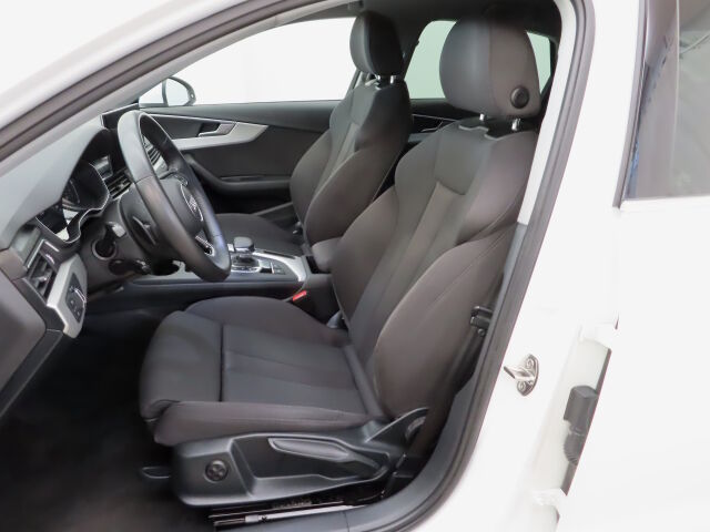 Audi A4 2020 Sedan Business Advanced  40 TDI 140 kW quattro S tronic